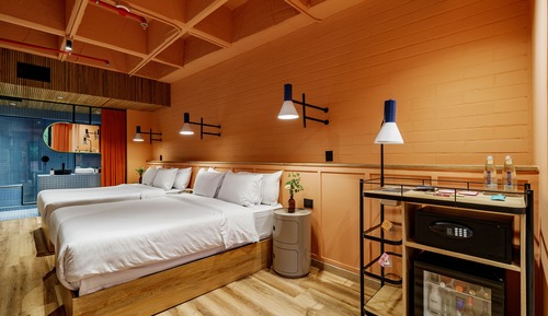 Superior Room, 2 Queen Beds, Balcony