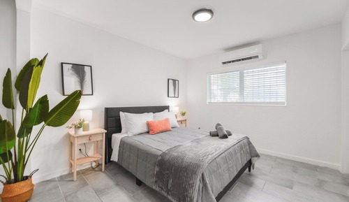 Standard Room, 1 Queen Bed with Sofa bed