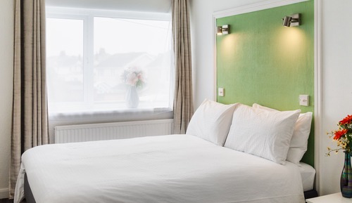 Double Room (South)