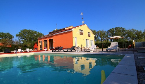 Villa