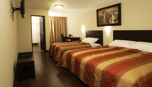Triple Room