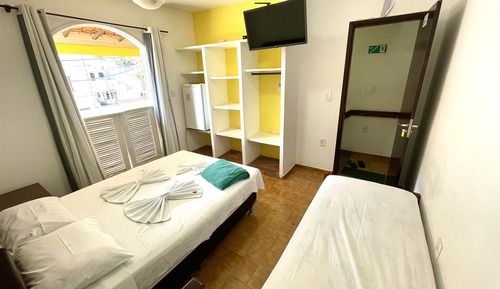 Standard Triple Room, 1 Bedroom, City View