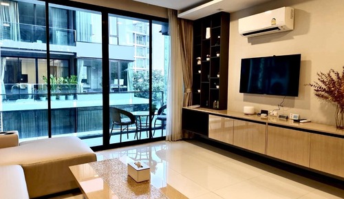 Signature Condo, 2 Bedrooms