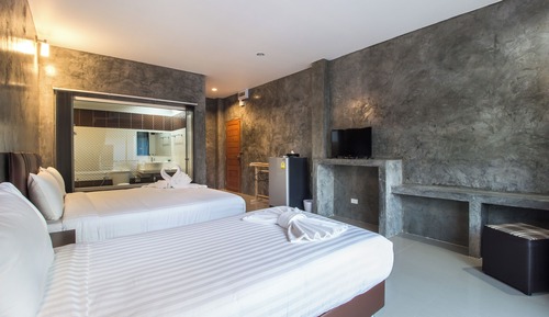 Deluxe Triple Room