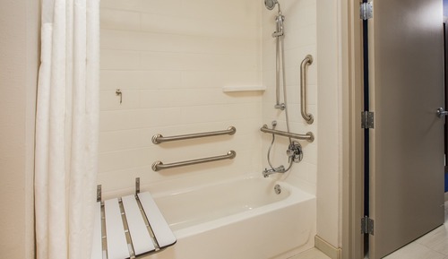 Standard Room, 2 Queen Beds, Accessible (Communications, Mobility, Access Tub)