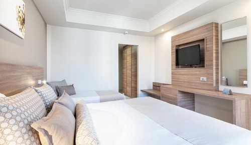 Standard Double Room, Garden View