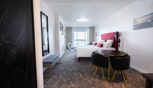 Premier Room