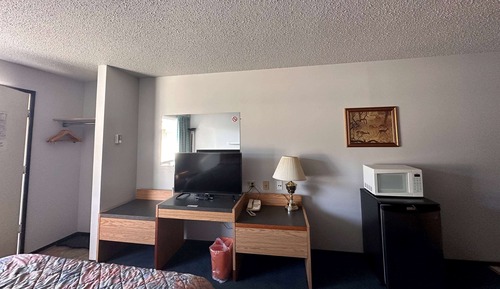 Room, 2 Queen Beds, Non Smoking