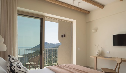 Studio, Sea View
