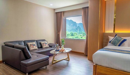 Deluxe Double or Twin Room