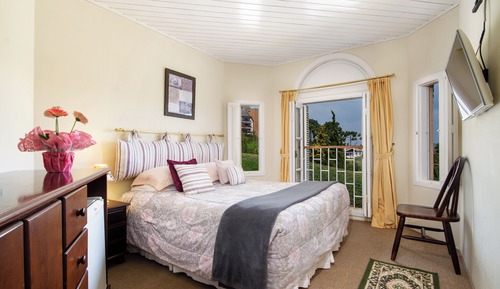 Deluxe Room, Hill View
