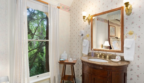 Superior Single Room, Multiple Beds, Courtyard View