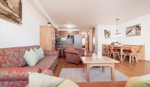 Family Apartment, Balcony