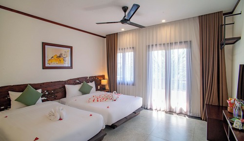 Deluxe Triple Room