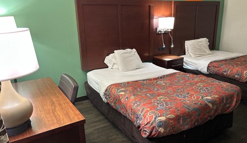 Room, 2 Queen Beds, Smoking