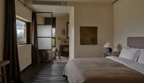 Superior Room, 1 Queen Bed, Non Smoking