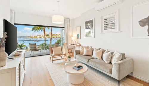 The Cocos Apartment at Palm View Collective