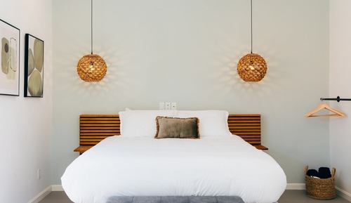 Superior Studio, 1 Queen Bed, City View, Poolside