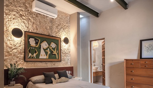 Comfort Room, 1 Double Bed, Refrigerator