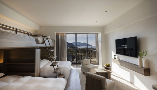 H Standard Bunk with Terrace