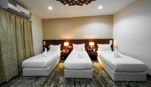 Economy Triple Room