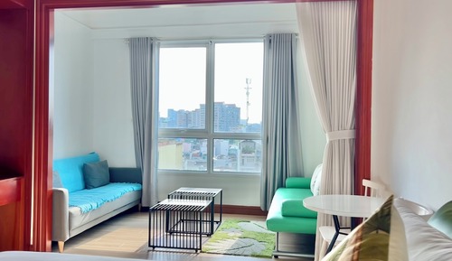 Superior Studio Suite, City View