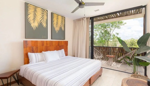 Romantic Apartment, 2 Bedrooms, 2 Bathrooms, Poolside