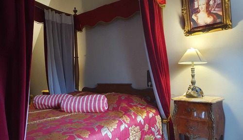 Romantic Triple Room, Ensuite, Garden View (Chambre Vénitienne)