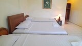 Basic Triple Room