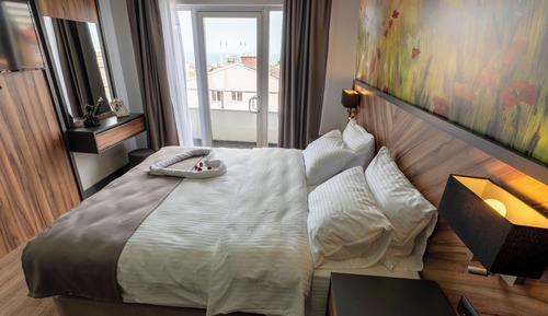Luxury Room