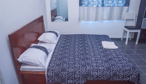 Economy Room