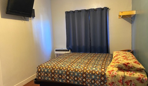 Standard Queen Room - Smoking