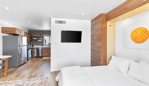 Luxury Studio Suite