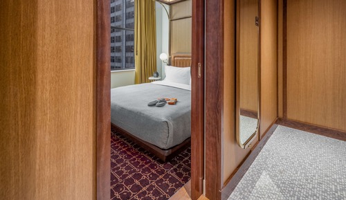 Suite, 1 Bedroom, Accessible (Roll-In Shower)