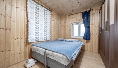 Basic Room, 2 Bedrooms (Dancheroom3)