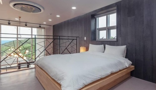 Room (Room 104 (Whirlpool Spa Double Floor))