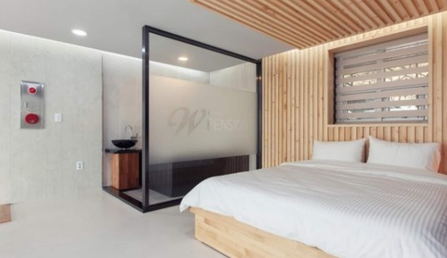 Room (Room 101 (Whirlpool Spa Duplex))