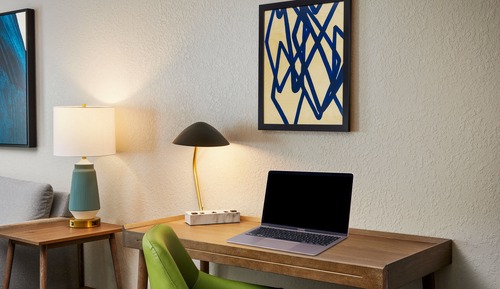 Studio Suite, Kitchen