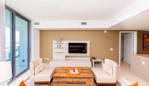 Elite Room