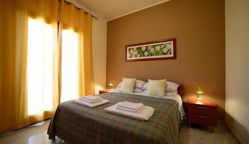 Two Bedroom Apartment for 6 people