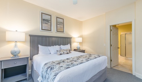 Classic Condo, 2 Bedrooms, 2 Bathrooms