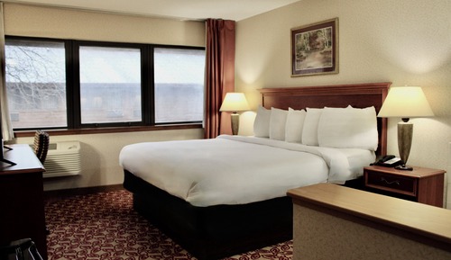 Suite, 1 King Bed, Jetted Tub