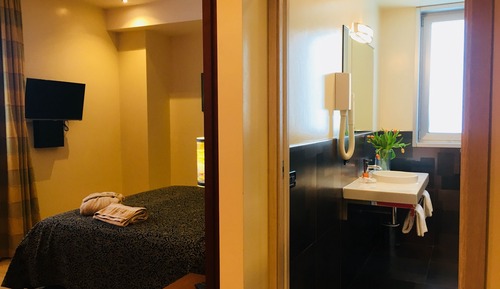 Double Room Single Use