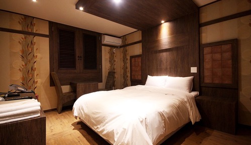 Room (Special Room)
