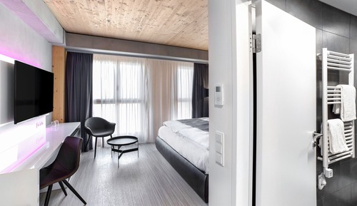 Deluxe Double Room, Lake View