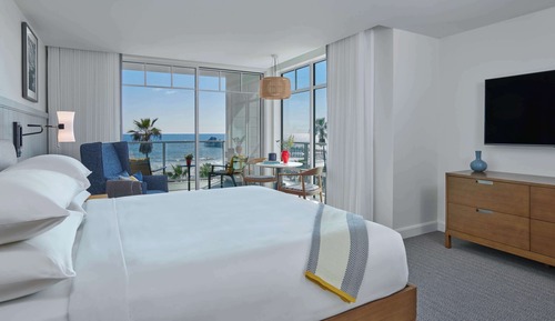 Room, 1 King Bed, Oceanfront