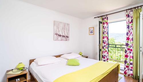Apartment (Three Bedroom Apartment)
