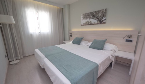 Superior Apartment, Terrace, Pool View