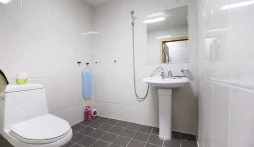 Room (Standard Room)