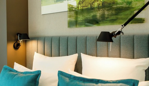Standard Room, 1 King Bed